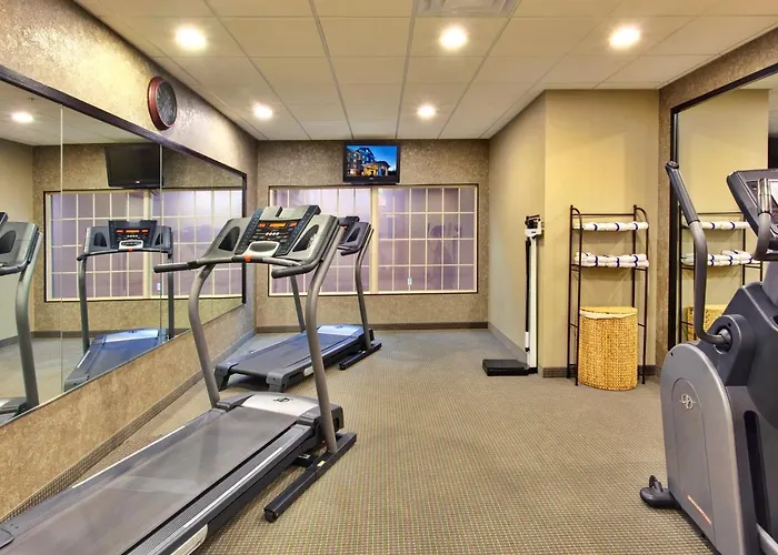 Holiday Inn Express Hotel & Suites Hamburg By Ihg