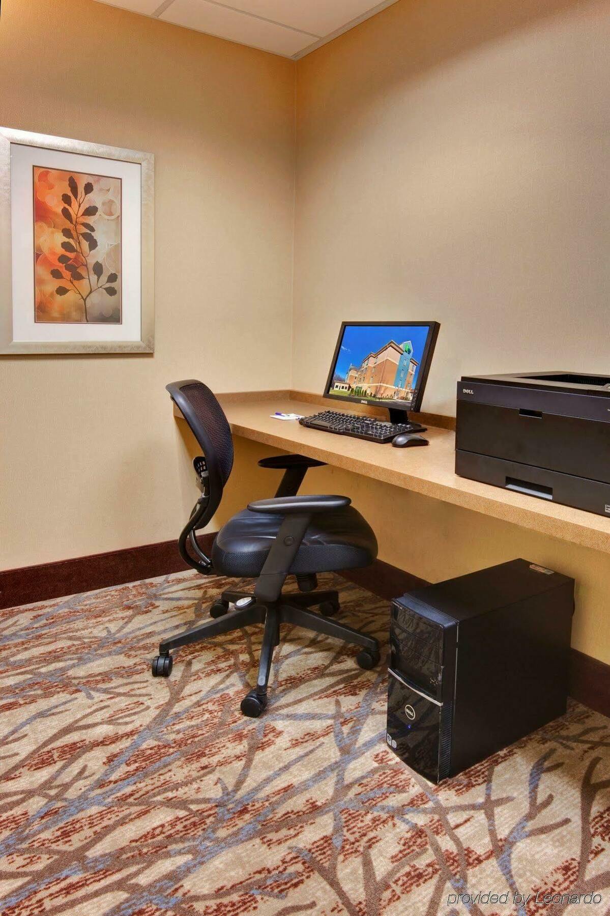 Hotel Express & By Ihg