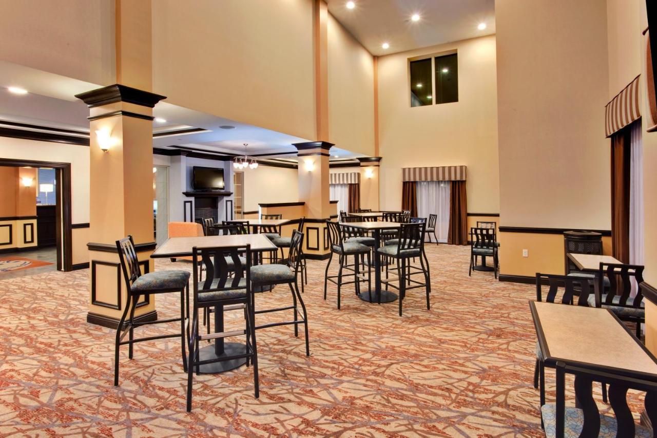 Hotel Express & By Ihg 3*